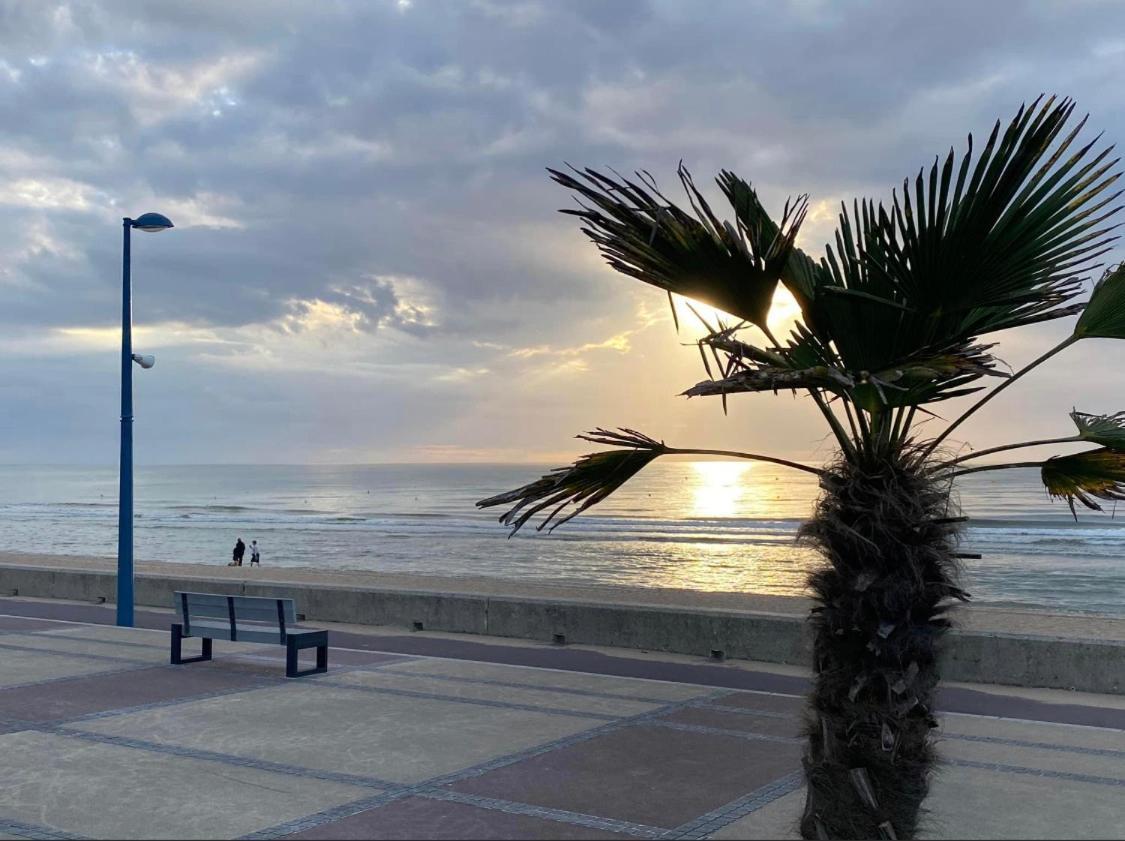 Lesparisnormands - Magnifique Vue Mer - Centre Et Plage Villers-sur-Mer Zewnętrze zdjęcie