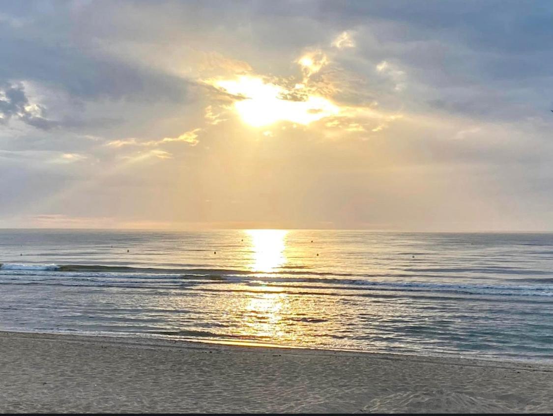Lesparisnormands - Magnifique Vue Mer - Centre Et Plage Villers-sur-Mer Zewnętrze zdjęcie